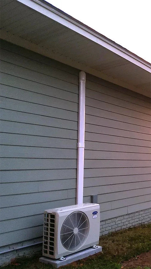 Carrier mini-split air conditioner installed in home room